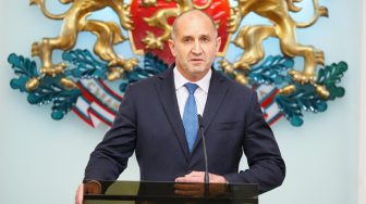 РУМЕН РАДЕВ – ПРОТАГОНИСТ ИЛИ АНТАГОНИСТ?